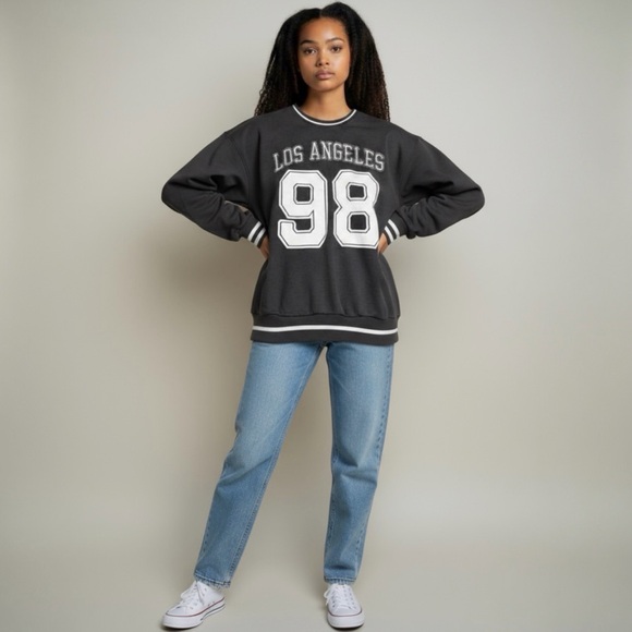No Comment Sweaters - Los Angeles 98 Grey Crew Neck Sweater No comment brand size S long sleeve